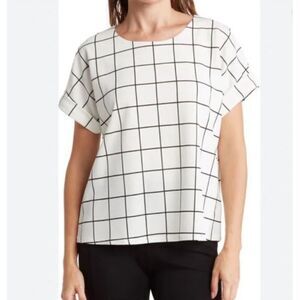 NWOT Melloday Career Top White Black Windowpane Print Zip Back Cuffs Size Small